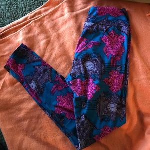 One size LLR ⏰ leggings